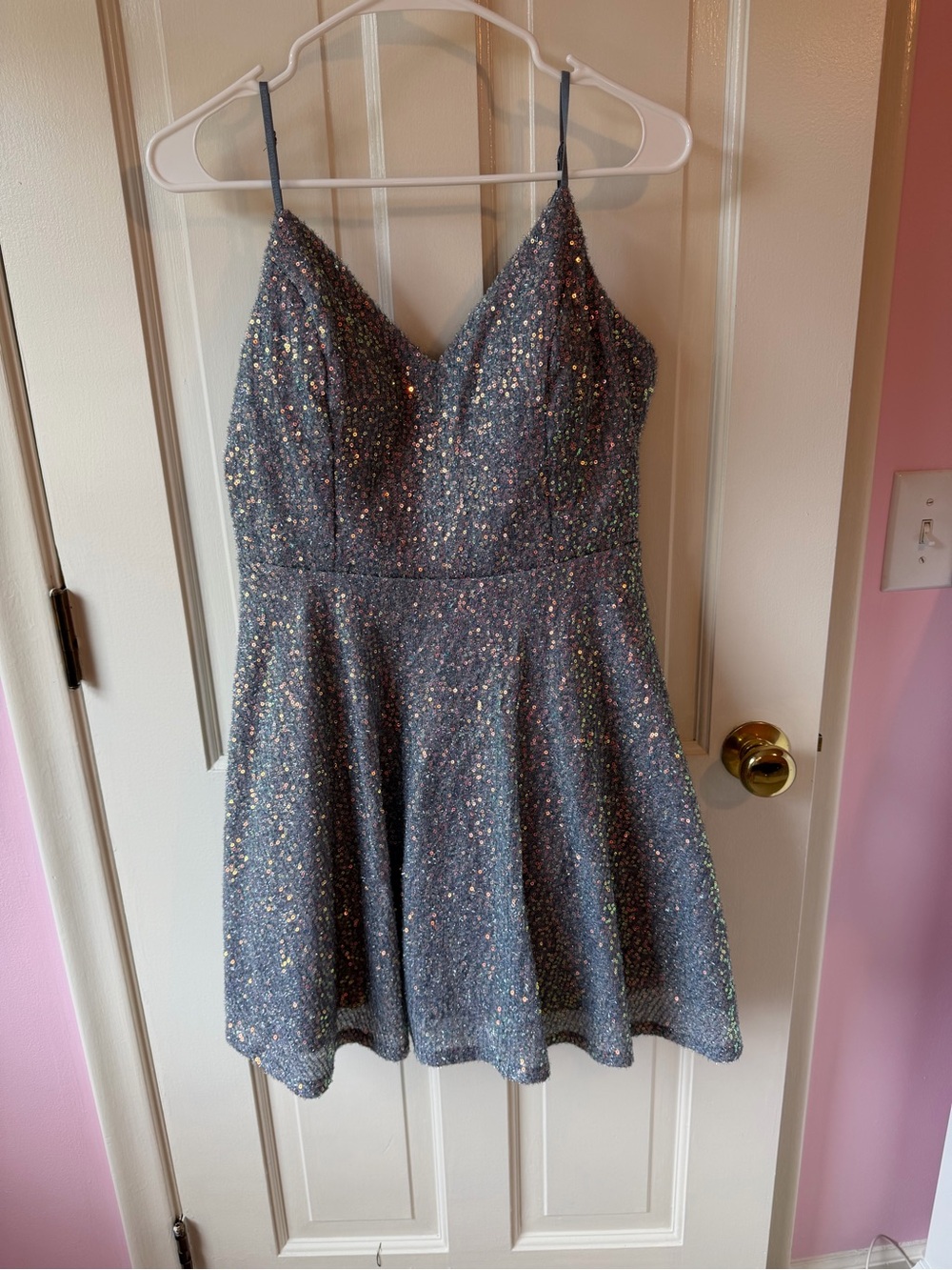 City Studio Sparkling Gray Sequin Mini Dress Size 13 Juniors NWT